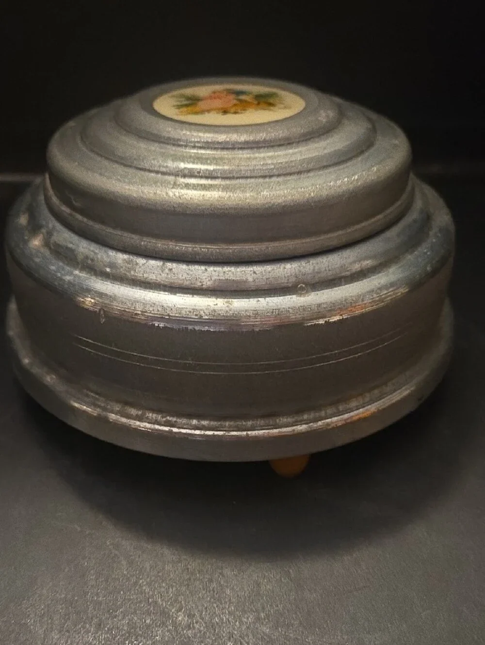 Vintage Cody Creations Powder Puff Music Box. 1930's